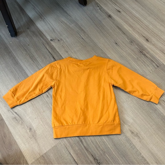 NWT mama’s boy orange crewneck - Picture 3 of 5
